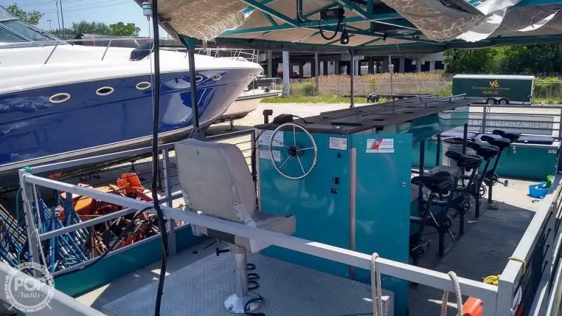 Kapal kontainer keur dijual