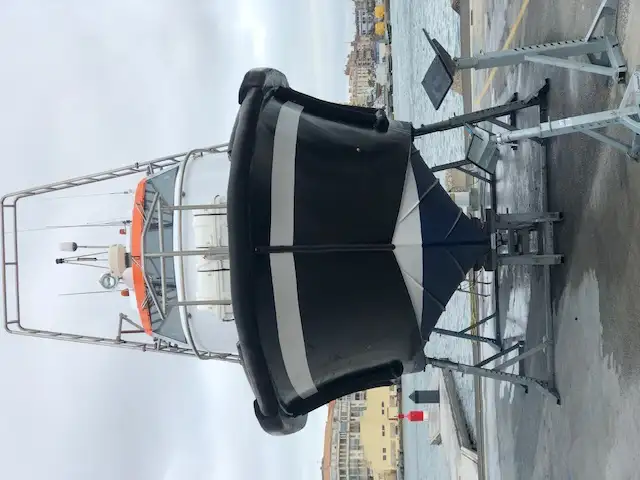 Kapal pilot keur dijual