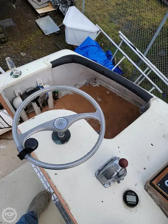 Kapal pesiar keur dijual