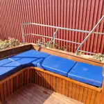 Kapal pesiar keur dijual
