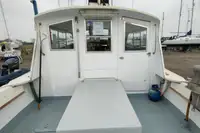 Kapal kerja keur dijual