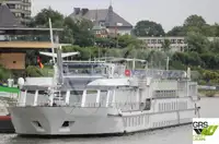 Kapal pesiar keur dijual