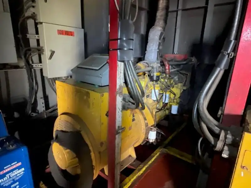 Kapal keruk keur dijual