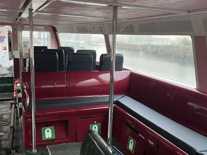 Kapal pesiar keur dijual