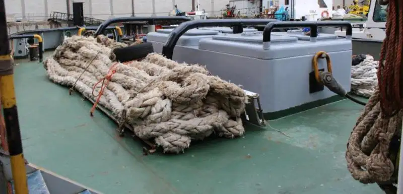Kapal penarik keur dijual