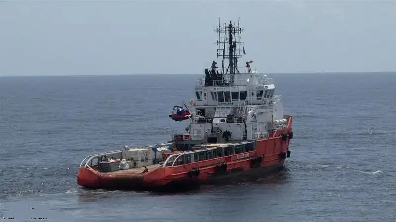 Kapal penarik keur dijual