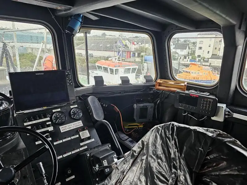 Kapal penyelamat keur dijual