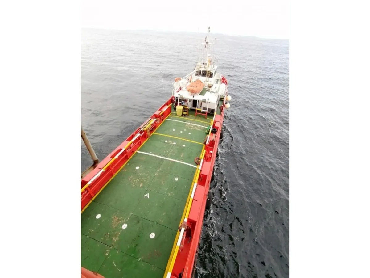 Kapal kru keur dijual