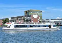 Kapal pesiar keur dijual