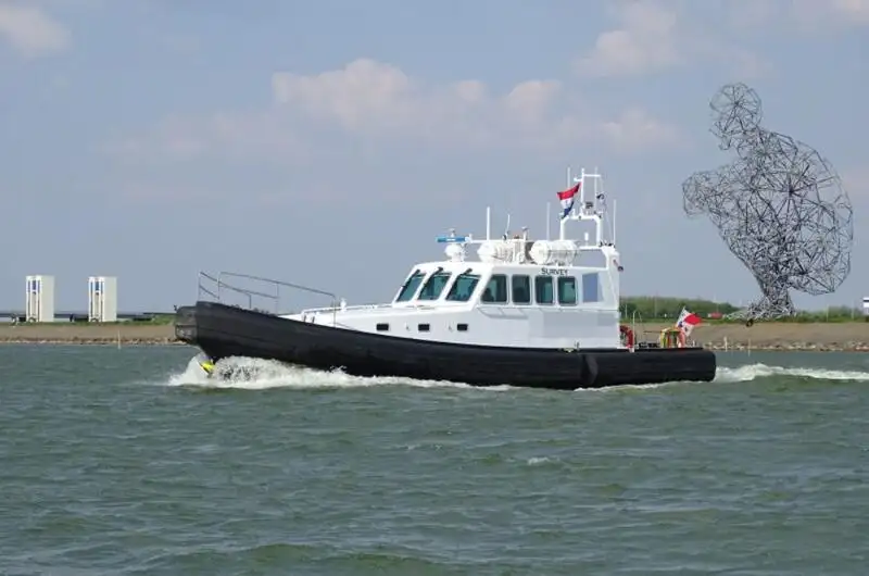 Kapal survei keur dijual