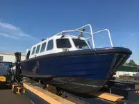 Kapal survei keur dijual