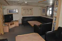 Kapal penarik keur dijual