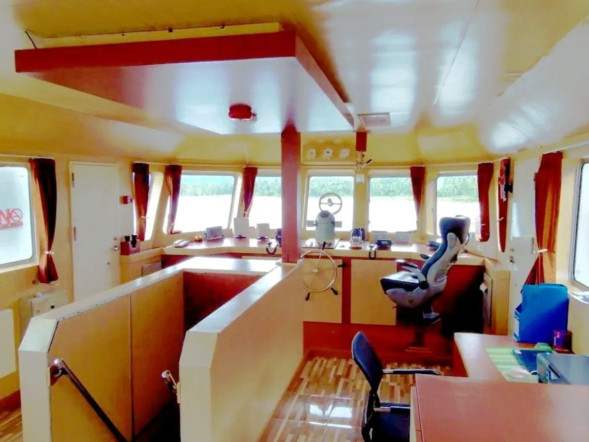 Kapal penarik keur dijual