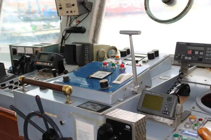 Kapal penarik keur dijual