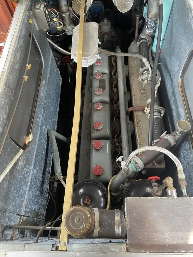 Kapal penarik keur dijual