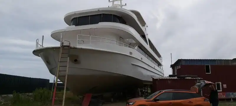 Kapal pesiar keur dijual