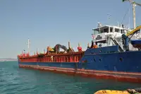 Kapal pangangkut barang curah keur dijual