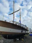 Kapal pesiar keur dijual