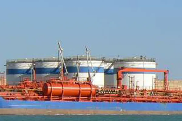 Oil/Chemical tanker for sale