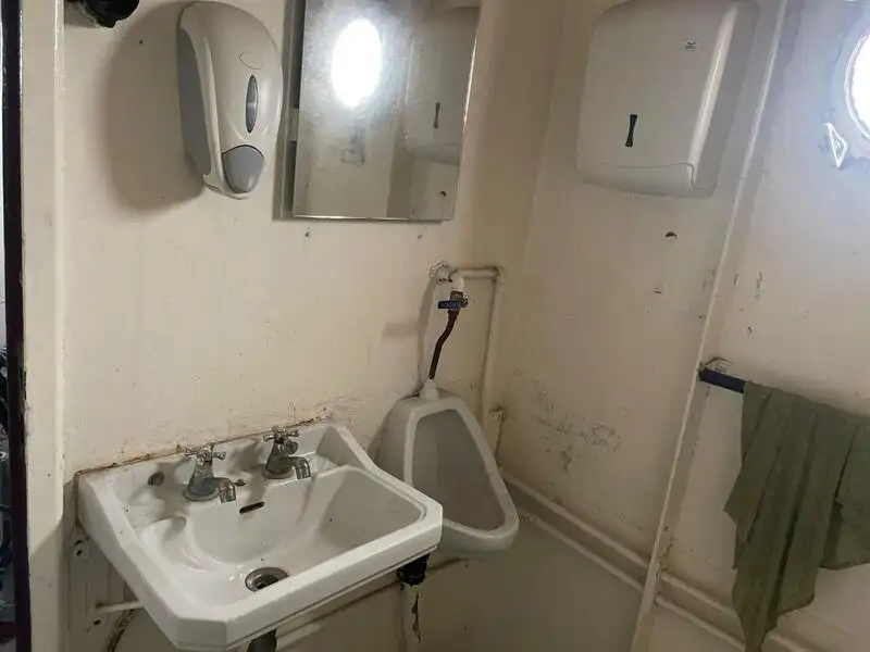Kapal penarik keur dijual