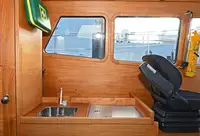 Kapal kerja keur dijual