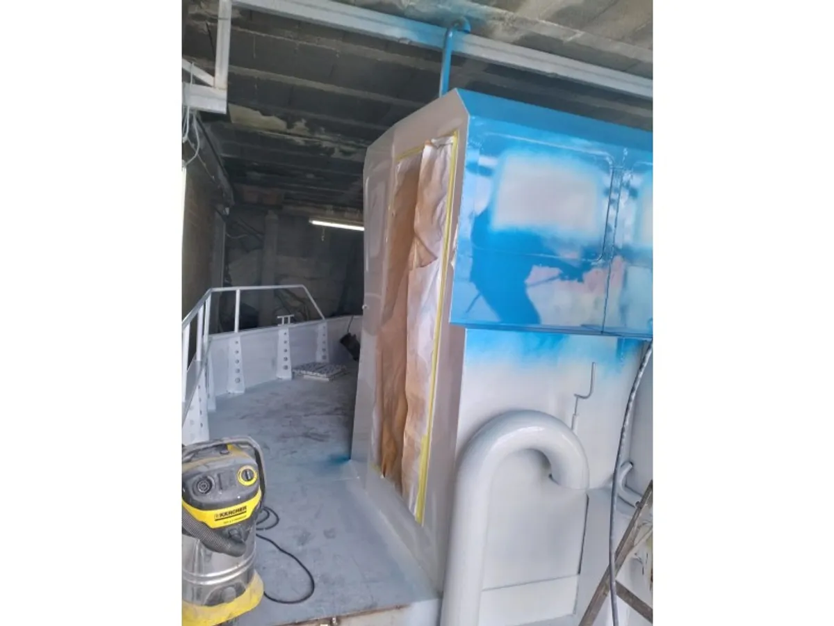 Kapal kerja keur dijual