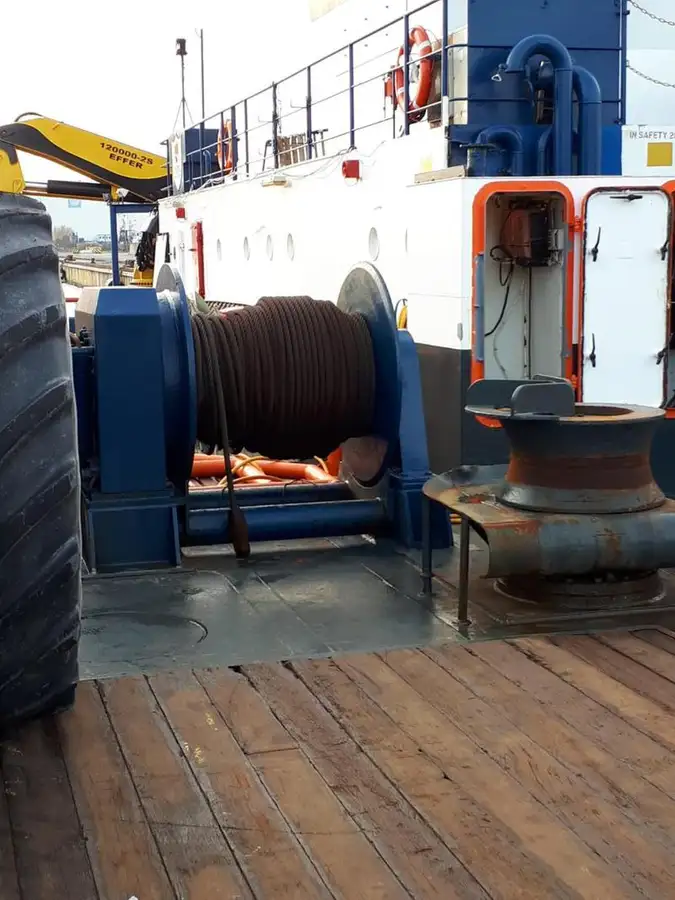 Kapal penarik keur dijual