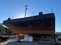 Kapal penarik keur dijual
