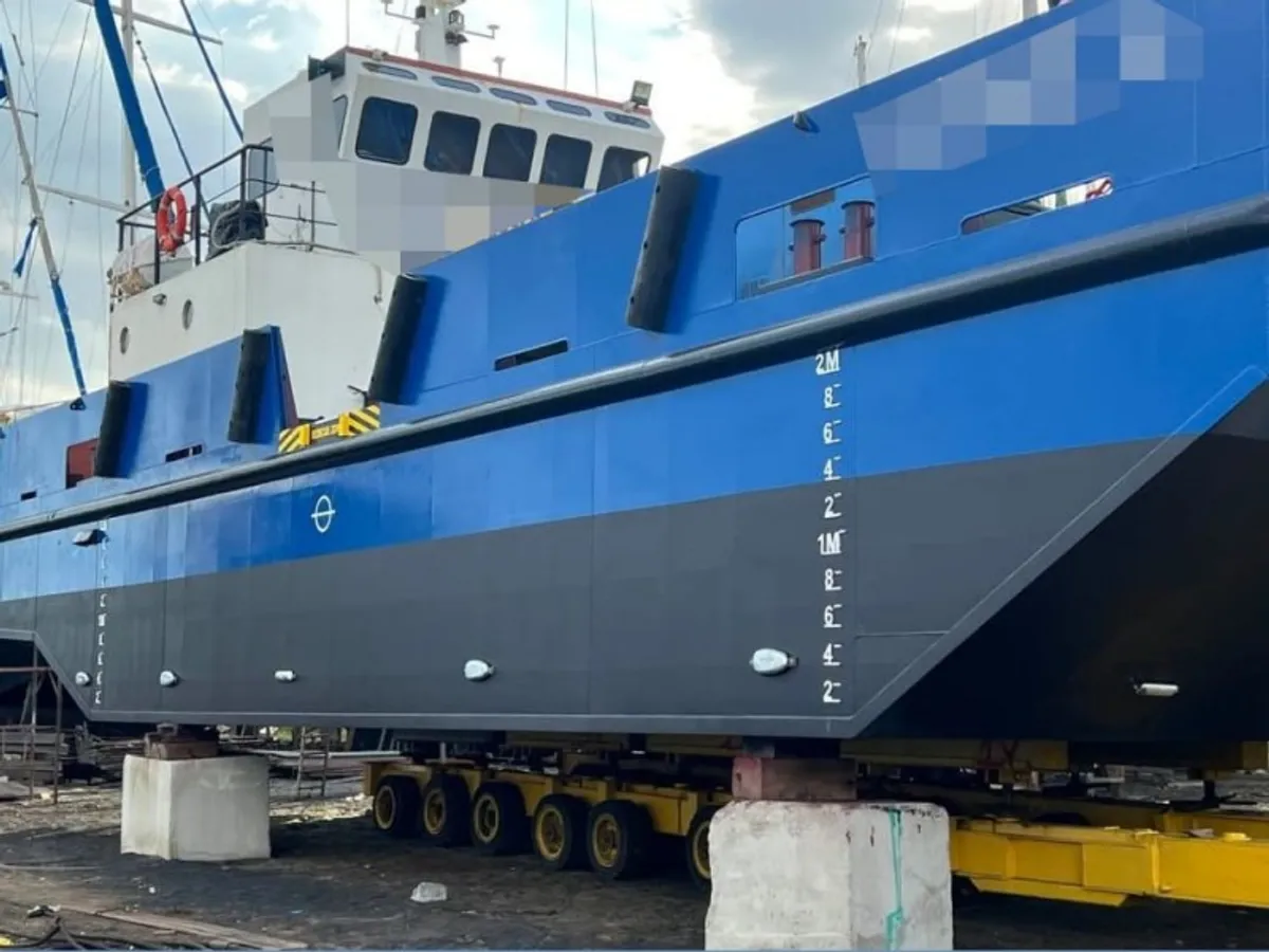 Kapal kontainer keur dijual