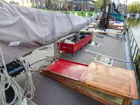 Kapal pangangkut barang curah keur dijual