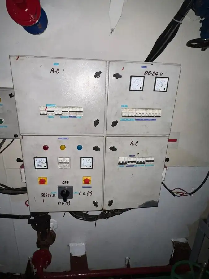 Kapal penarik keur dijual