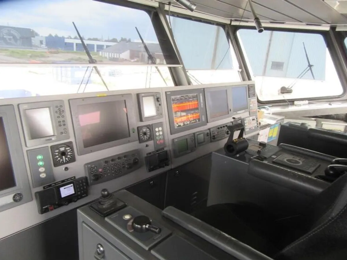 Kapal kru keur dijual