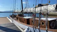 Kapal fery keur dijual