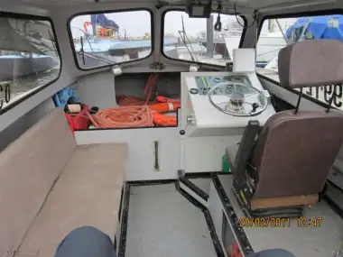 Kapal kerja keur dijual