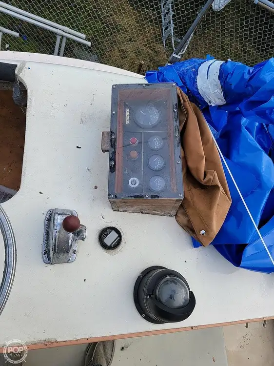 Kapal pesiar keur dijual