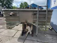 Kapal kerja keur dijual