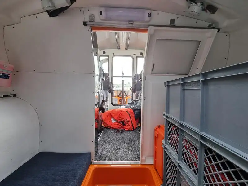 Kapal kontainer keur dijual