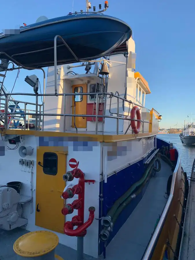 Kapal penarik keur dijual