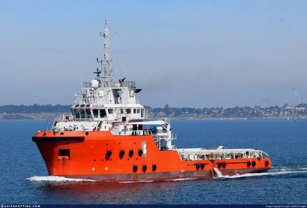 Kapal penarik keur dijual