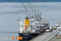 Kapal pangangkut barang curah keur dijual