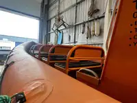 Kapal kerja keur dijual
