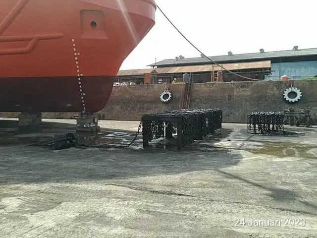Kapal tangki minyak/bahan kimia keur dijual