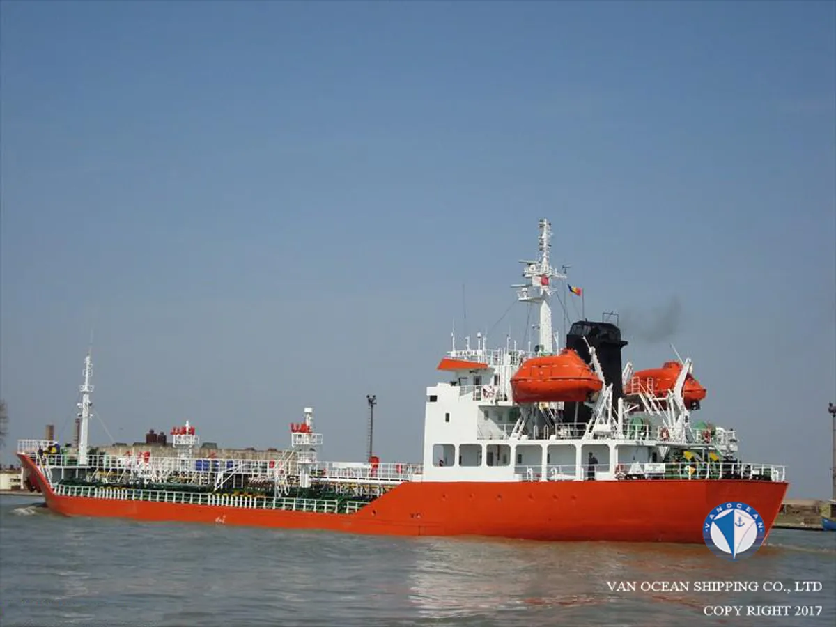 Kapal tangki minyak/bahan kimia keur dijual