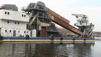Kapal keruk keur dijual