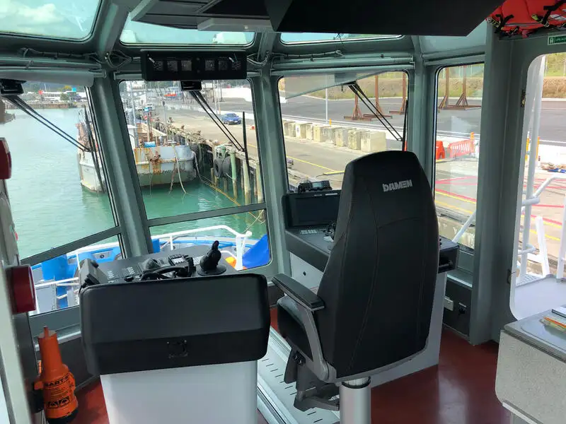 Kapal penarik keur dijual