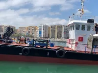 Kapal kerja keur dijual