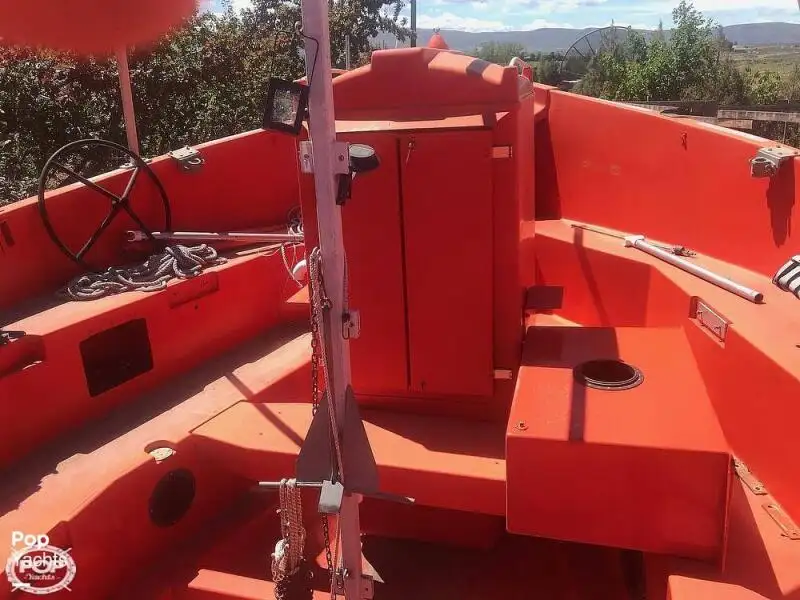 Kapal penyelamat keur dijual