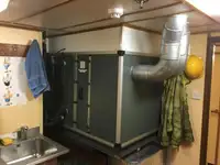 Kapal Pangiriman Cepat (FSV) keur dijual