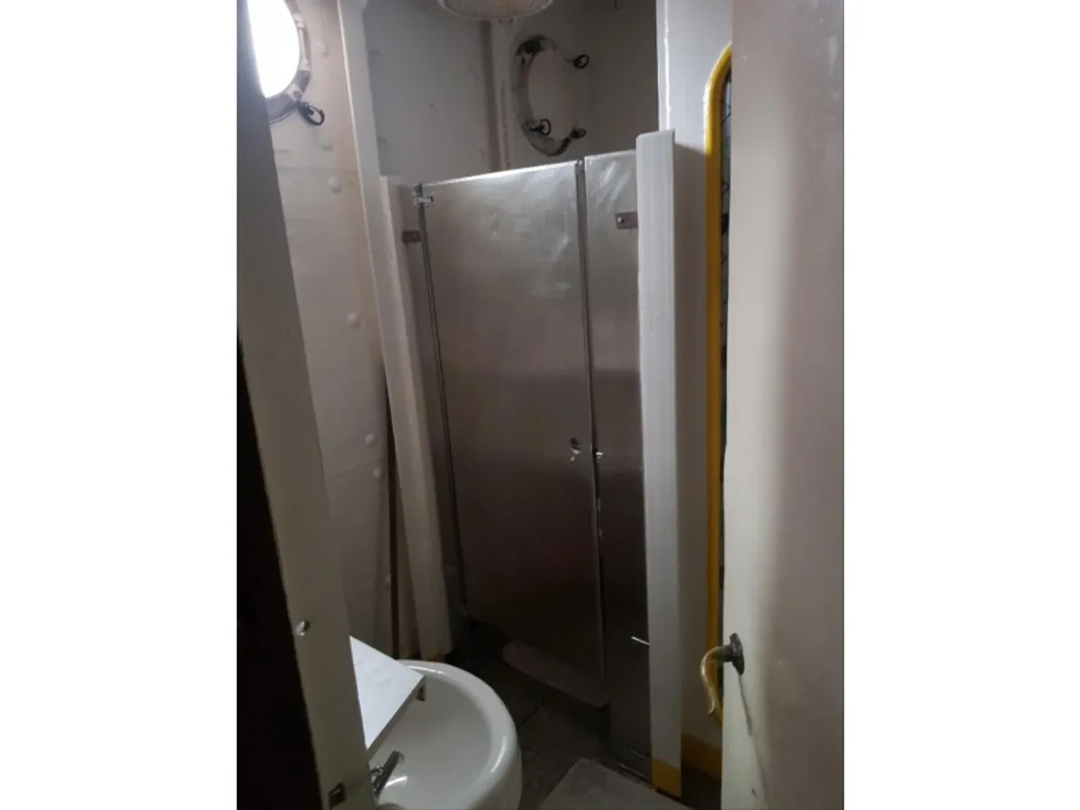 Tongkang keur dijual