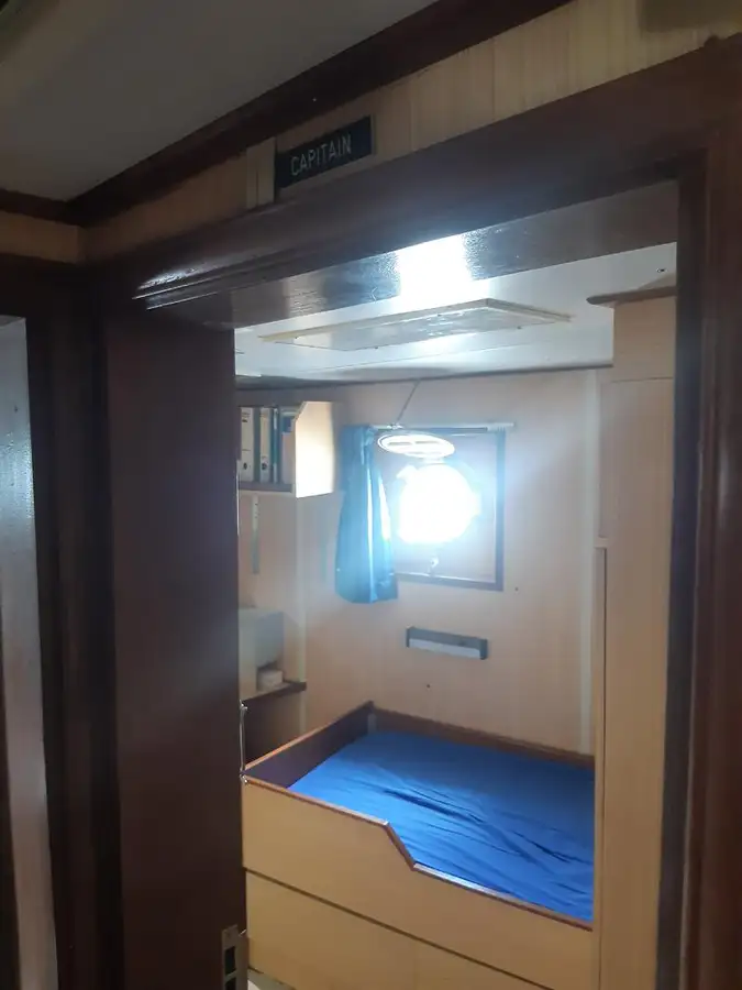 Kapal penarik keur dijual